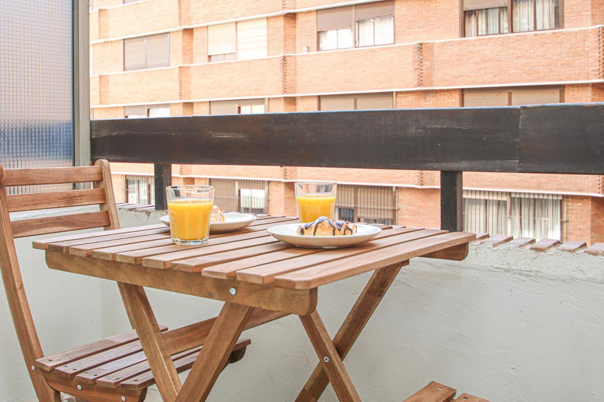 Wonderful Studio 15M Walk To Giralda And Feria Sevilla Exterior foto
